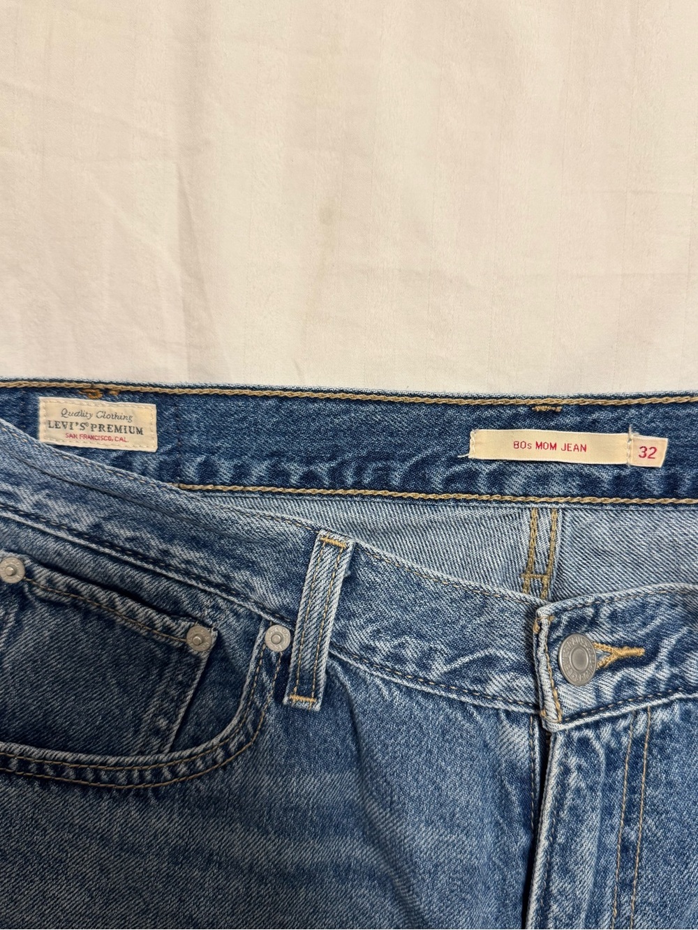 Levi's light blue high-waist mom jeans